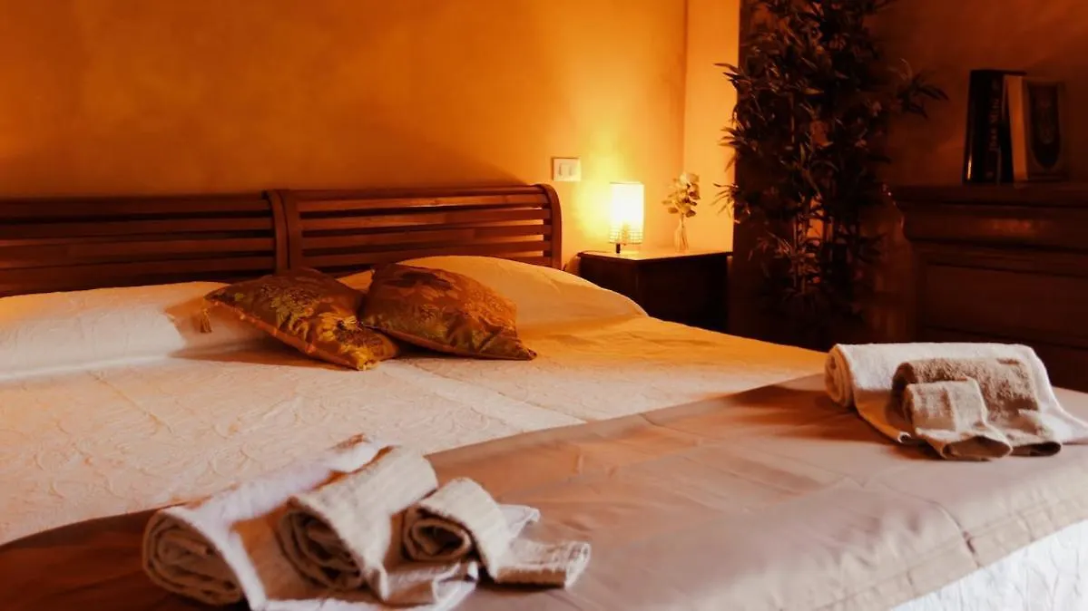 Apartment In Villa Il Ciliegio Prato