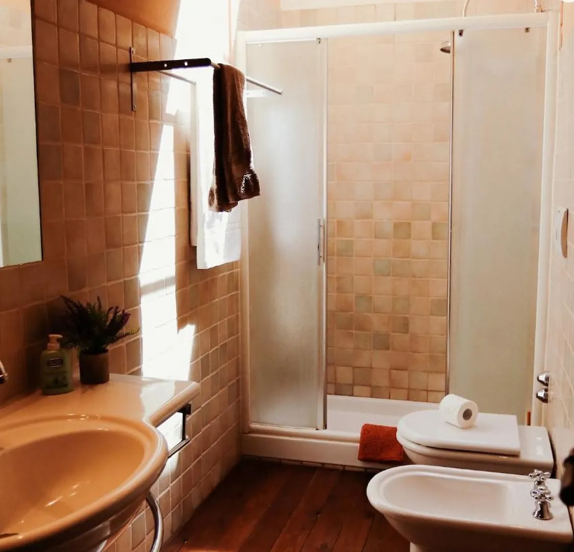 Apartment In Villa Il Ciliegio Prato  Prato (Prato)