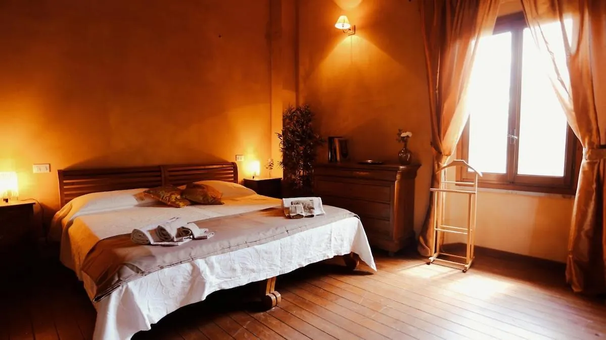 Apartment In Villa Il Ciliegio Prato